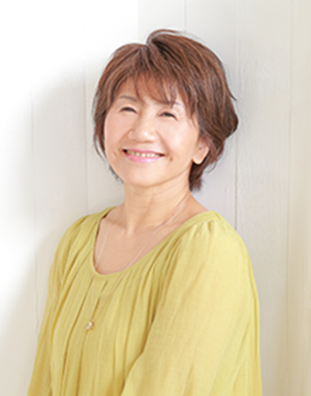 Lamuwanahi　瀧緒 結巧（たきおり くゆみ)